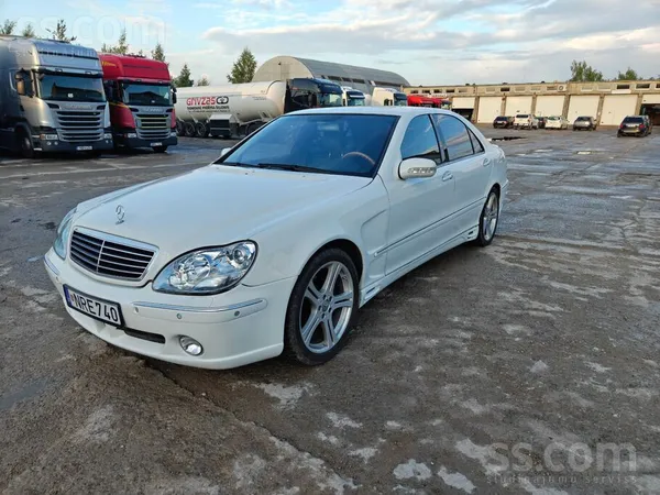 Mercedes Pardodu Mercedes-benz K50 Lorinser, atdzits no jap