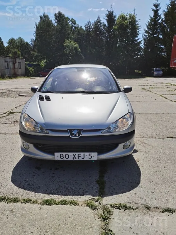 Peugeot 206
