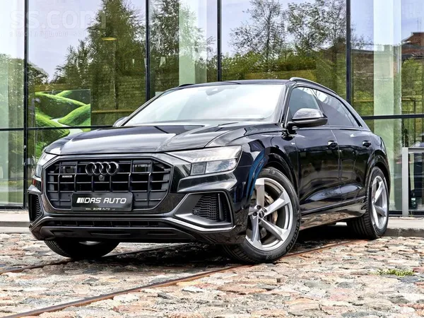 Audi Plug-in Audi Q8 S-line 55Tfsi-E 381Zs Quattro, 3.0