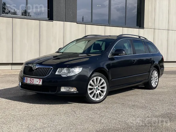 Tikko no Vācijas. Škoda Superb
“Exclusive” 2013.g 2.0Tdi 103kW,
4x4, Dsg