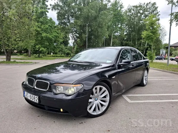 BMW 740