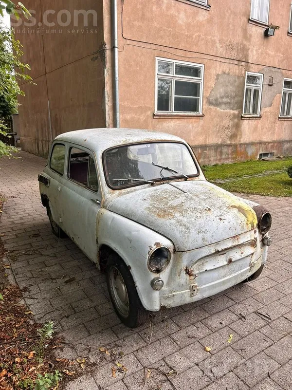 Pārdodu vaboli ar jaunajiem LV dokumentiem. Auto rets jo ir no agrajiem. Sta