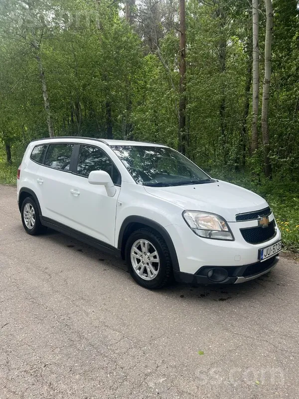 Chevrolet Pārdod auto ar kārbas defektu. 