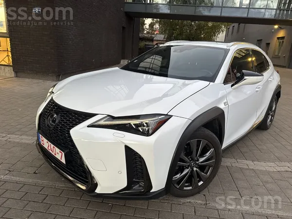 Lexus UX 250h F Sport E-Four White Nova GF Pearl Tricoat

 Elegants un ļot