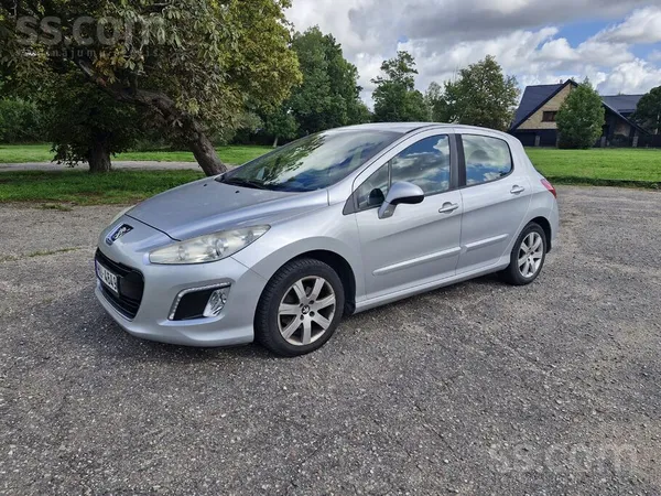 Peugeot Pārdod koptu automašīnu ar patiesu nobraukumu 1527
