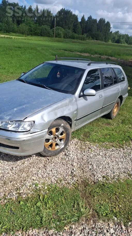 Peugeot 406