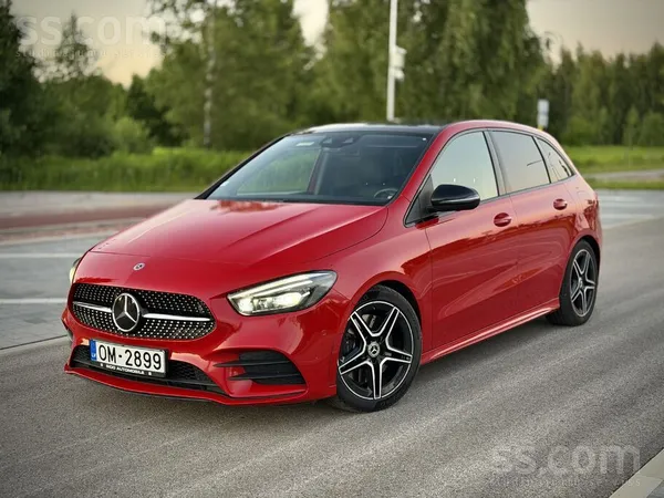 Mercedes B250 - 1