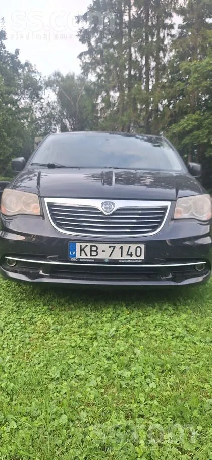 Lancia Pārdodu ģimenes auto, īpašumā 6 gadus. Pirkts Latv