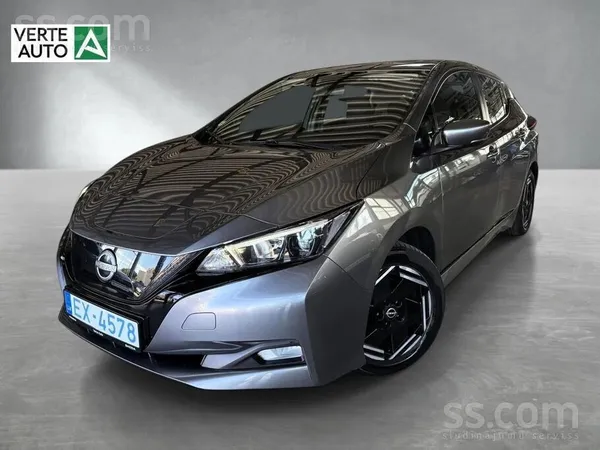 Nissan Leaf 40kwh, Nobraukums ar vienu uzlādi 220/245km, Automātiskā pārnesu