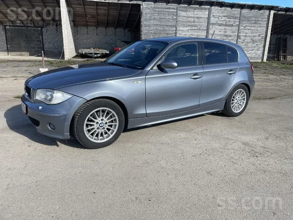 BMW 120