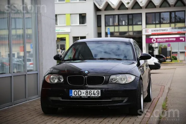 BMW 118 - 1
