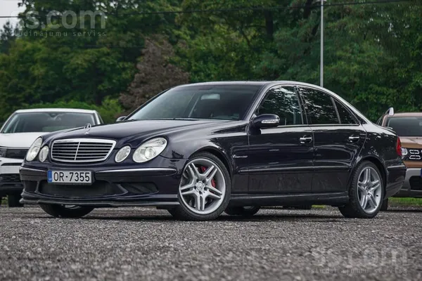 Mercedes E55Amg, 5.5 Benzīns, 350kw, 476hp. Komplektācijā i
