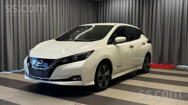 Nissan - 1