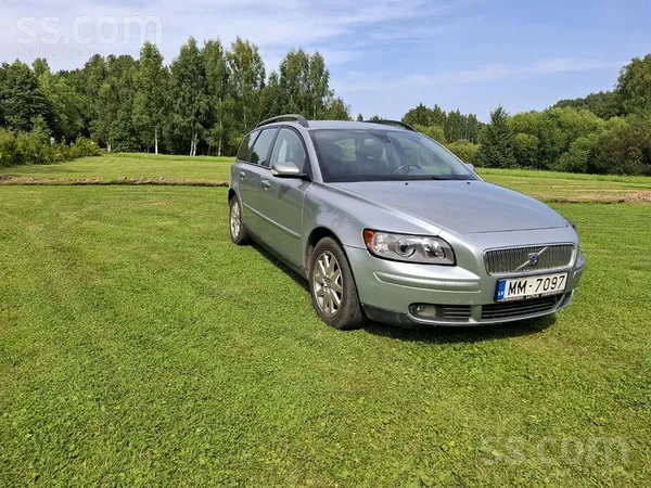 Volvo V50