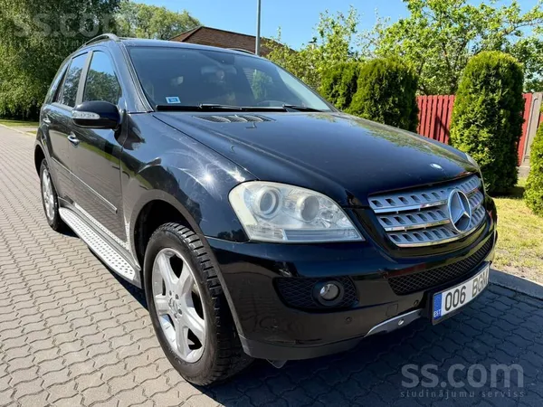 Mercedes ML320