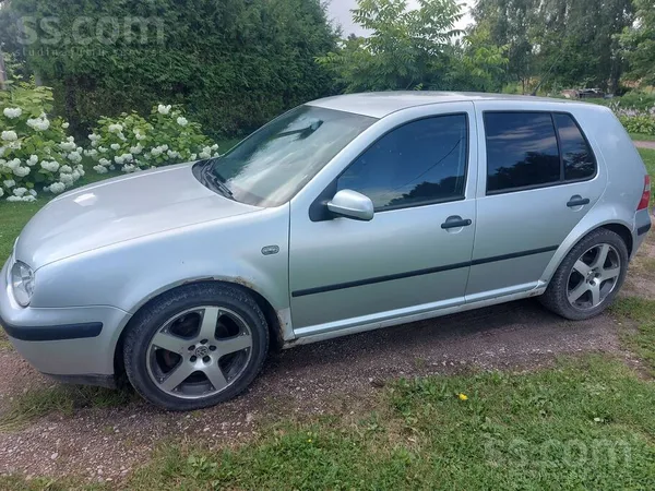 Volkswagen Golf 4