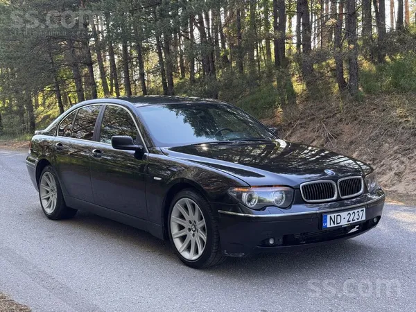 BMW 730
