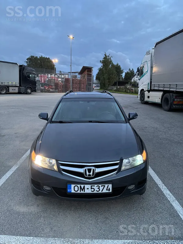 Honda Продается Honda Accord Tourer 2007 года