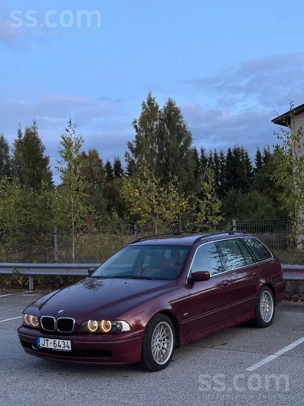 BMW Pārdodu E39 525d, 2003. gada, automātu. 