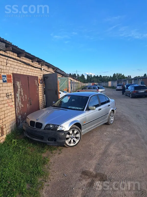 100kw manual. Ja iegrūsts rūc un brauc, vajag aķi, tek ārā visi motora sķidrumi, iekšā nomira bomzis, kopā ar starteri, ja sl ...