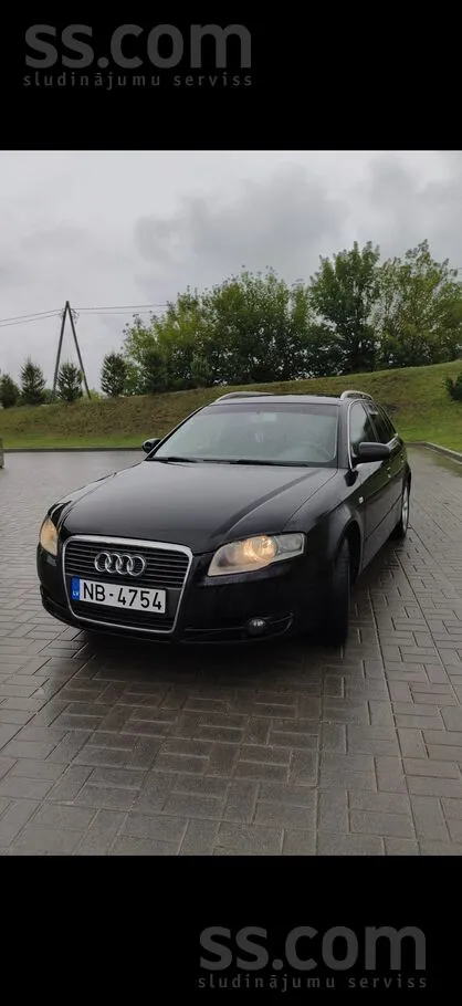 Audi Продаётся автомобиль Ауди А4 2007 года. Двигатель