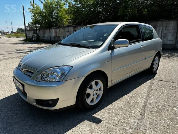 Labs, svaigs, jeb diezgan sterils auto. Mazs orģināls nobraukums, tīrs salon