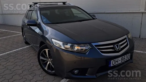 Honda Honda Accord Tourer Executive MT 2.4 benzīns- 148 