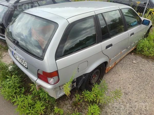 BMW 318