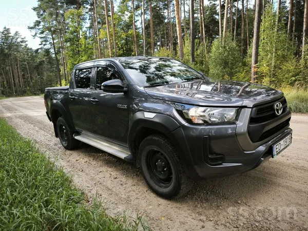Toyota Toyota Hilux Double Cab 2.4 D-4D Awd 6M/t Dlx+150K