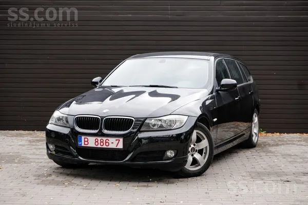 BMW 320 2009. gada, 2.0 dīzelis ar manuālo ātrumkārbu. 

Izcils universāli