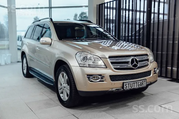 Mercedes Benz GL 320 Teicamā vizuālā un tehniskā stāvoklī. 
A/m atrodas Rīg