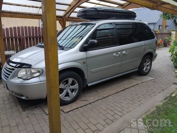 Ērts un ietilpīgs auto ikdienai, darbam un ceļojumiem, tehniski labā stāvokl