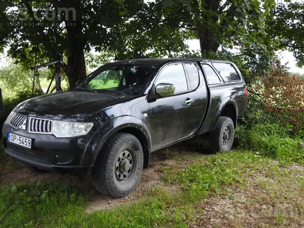 Mitsubishi L 200
