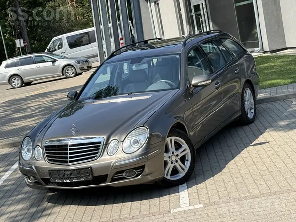 Mercedes Pardodu Mercedes E320Cdi ar 3.0Cdi-165Kw Jauna tip