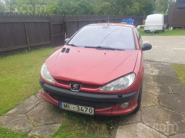 Peugeot Pārdod Peugeot 206 kabrioletu bez derīgas tehniskā