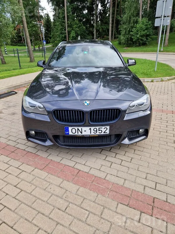 BMW 525