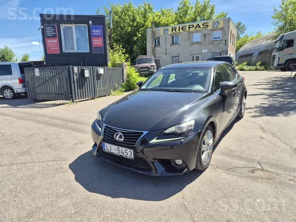 Lexus Is300H 2.5l hibrīds. Kopējā sistēmas jauda sasniedz 164 kW jeb 223 Zs. 
Tehniskā apskate derīga līdz 08.2026 
Vid. d. ...