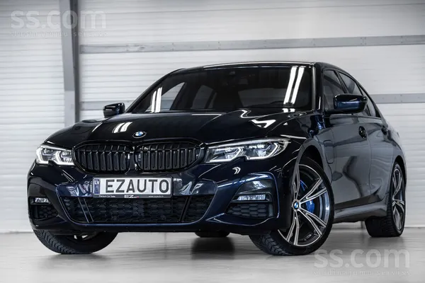 BMW 330