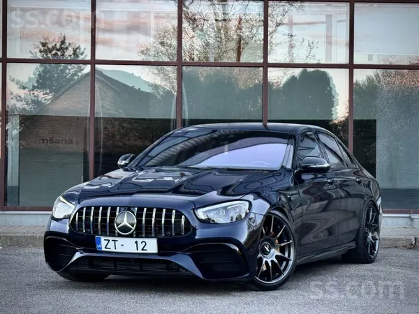 Mercedes Mercedes W213 300de, plug in hybrid. 