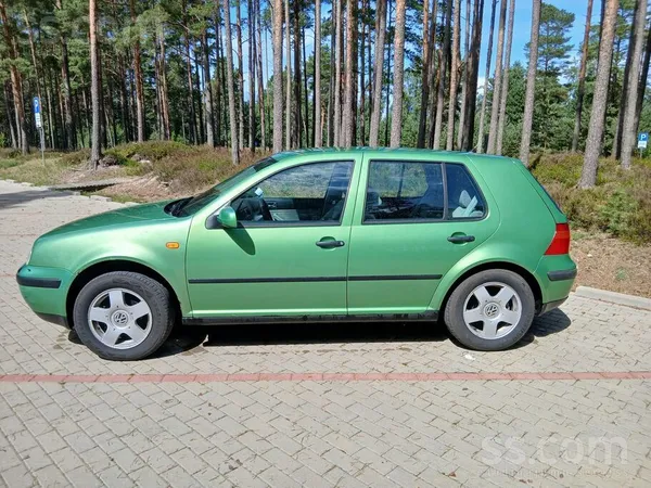 Volkswagen Pārdodu golf 4, 55kw. Virsū šogad pirktas vasaras