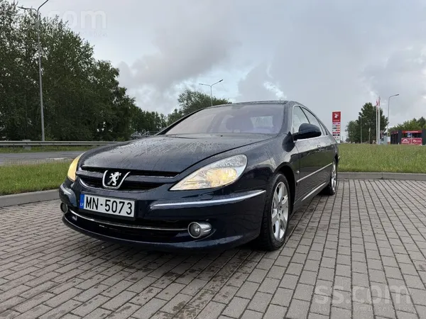 Peugeot 607