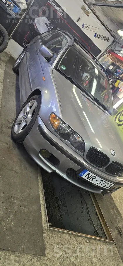 BMW 320