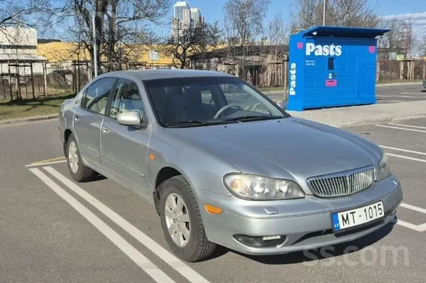 Nissan Maxima