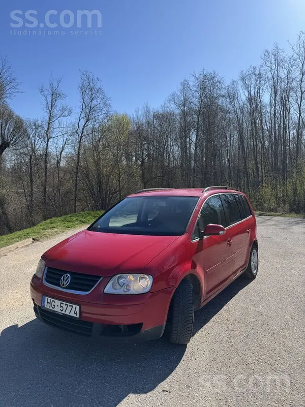 Volkswagen Pārdošanā vw touran. Ideāli piemērots darbam ietil
