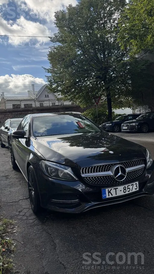 Mercedes C220 - 1