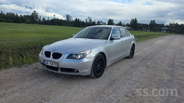 BMW 525