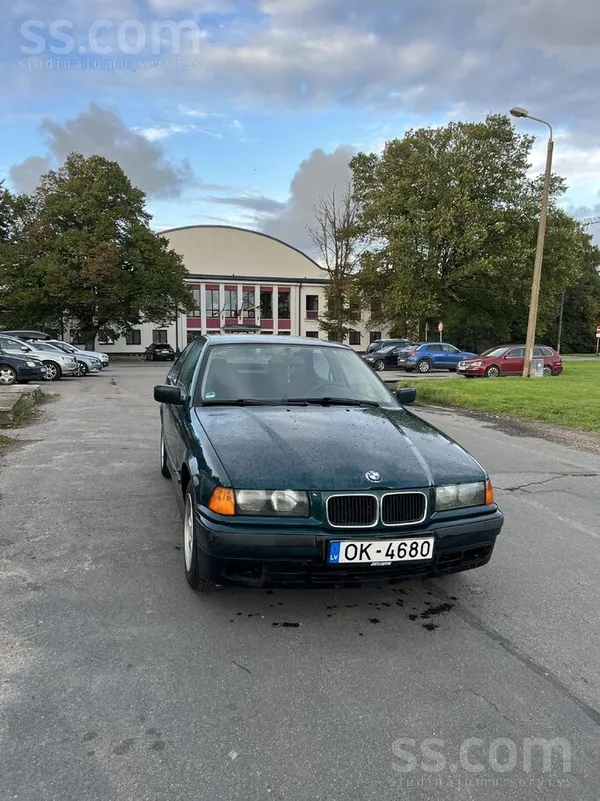 BMW 316 - 1