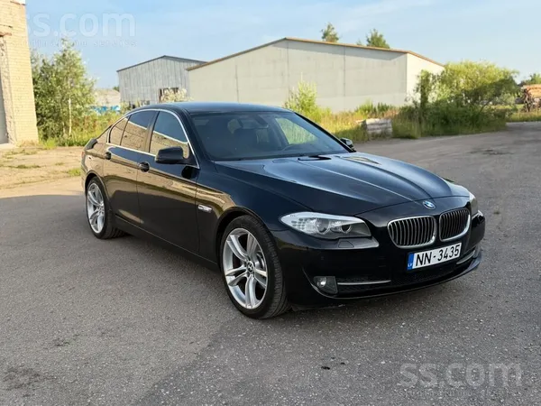 BMW 520