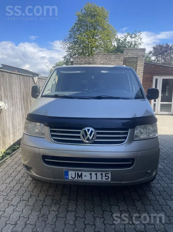 Volkswagen Caravelle