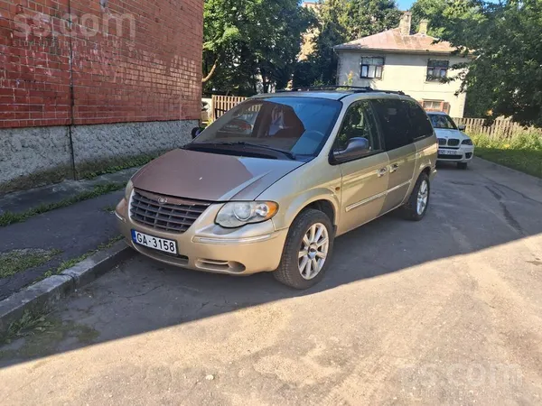 Chrysler Town & Country